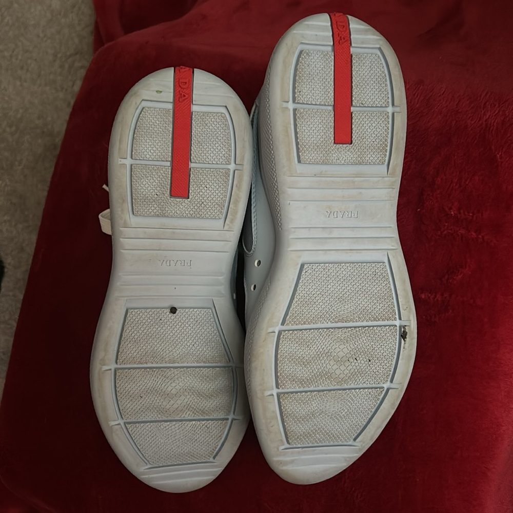 Shoes - Picture 3 of 6